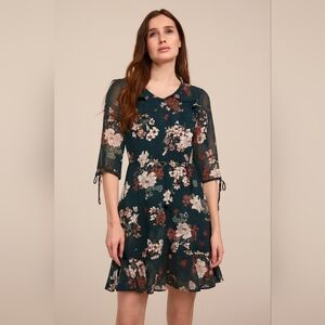Speechless Green Floral Cocktail Ruffle and Tie Accent Sheer Sleeve Dress Sz M